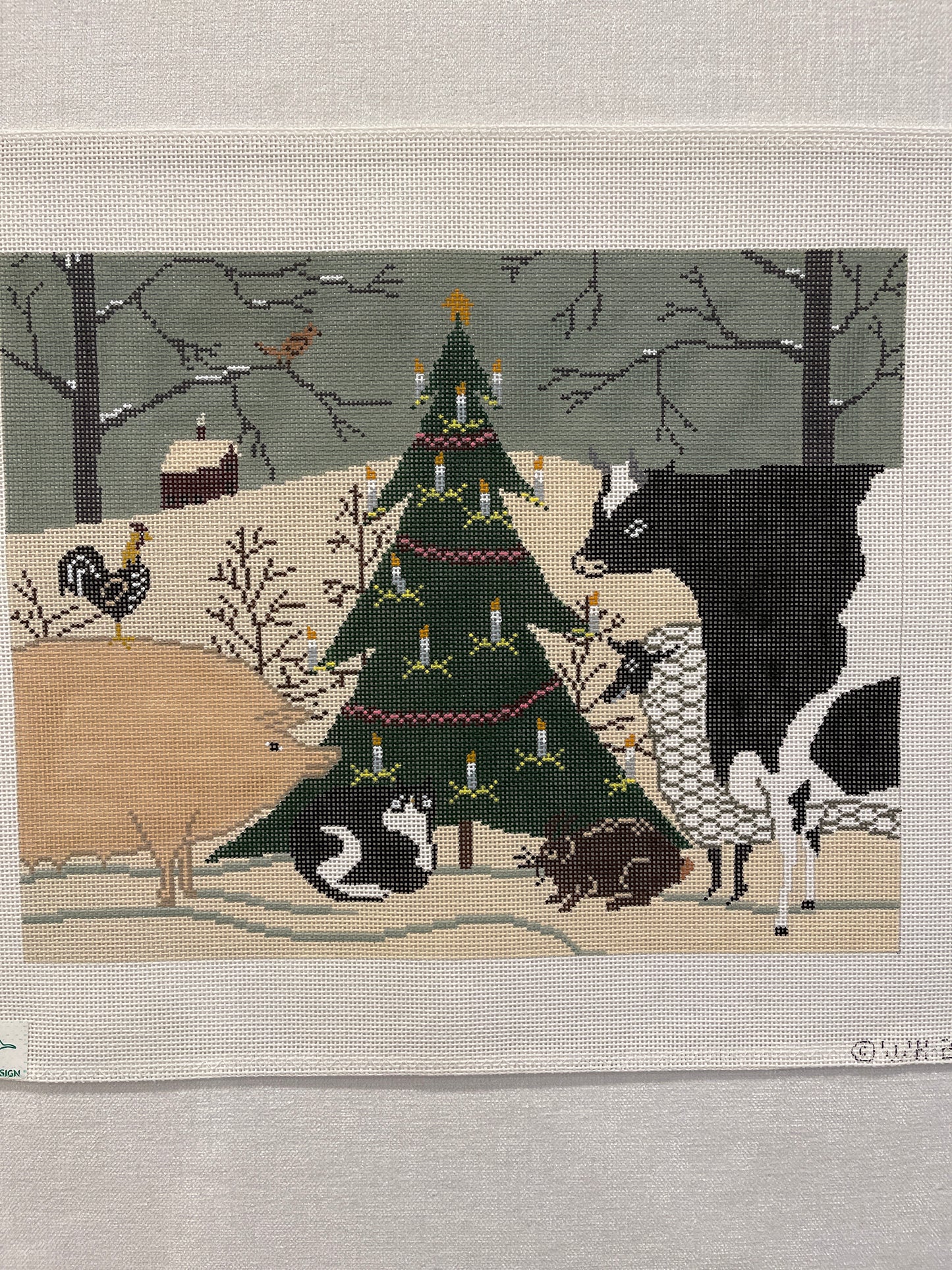 Animals around Tree C-WH2047