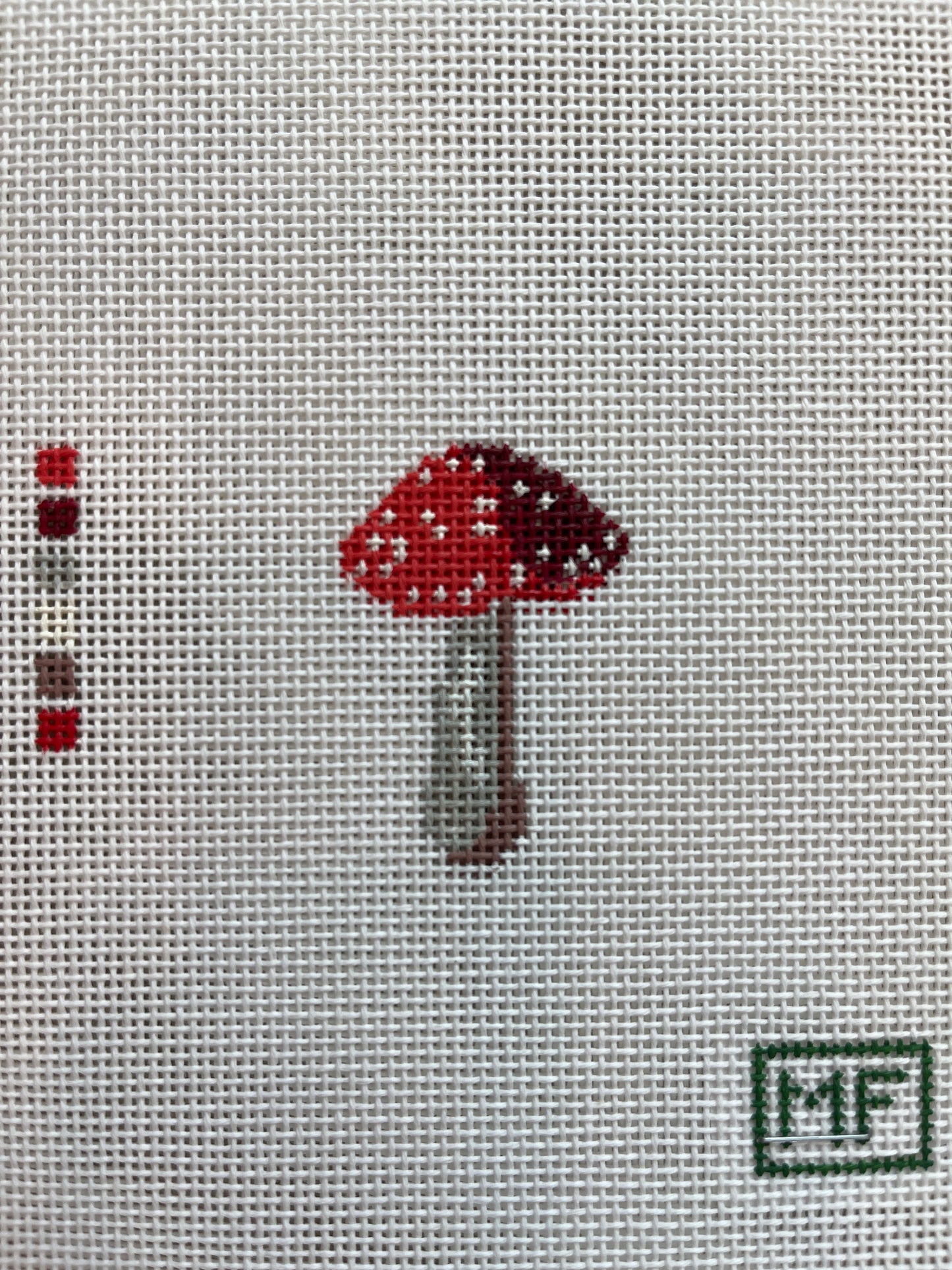 Mini Mushroom C-MF134
