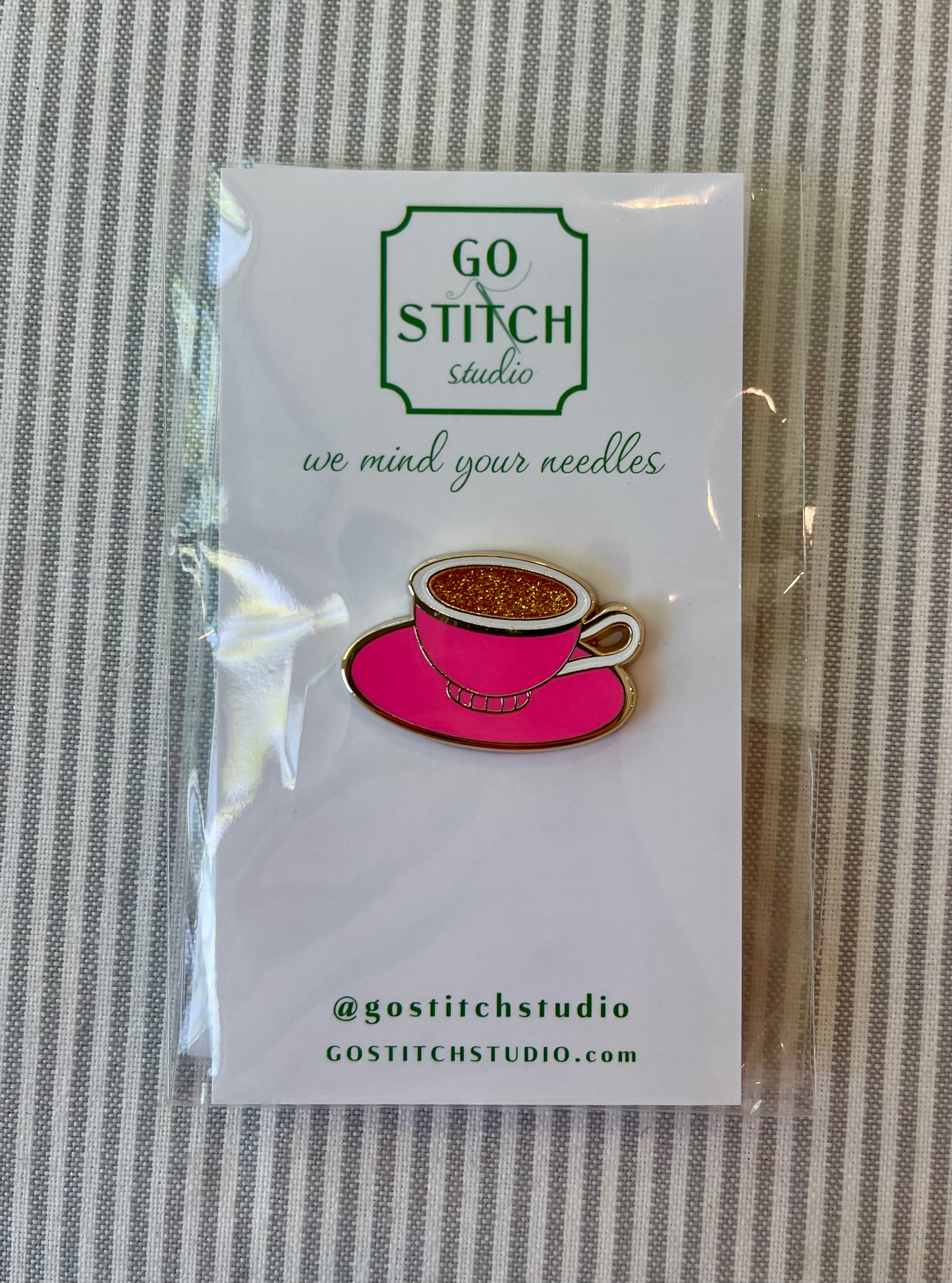 Pink Tea Cup Needle Minder A-GSSTEA