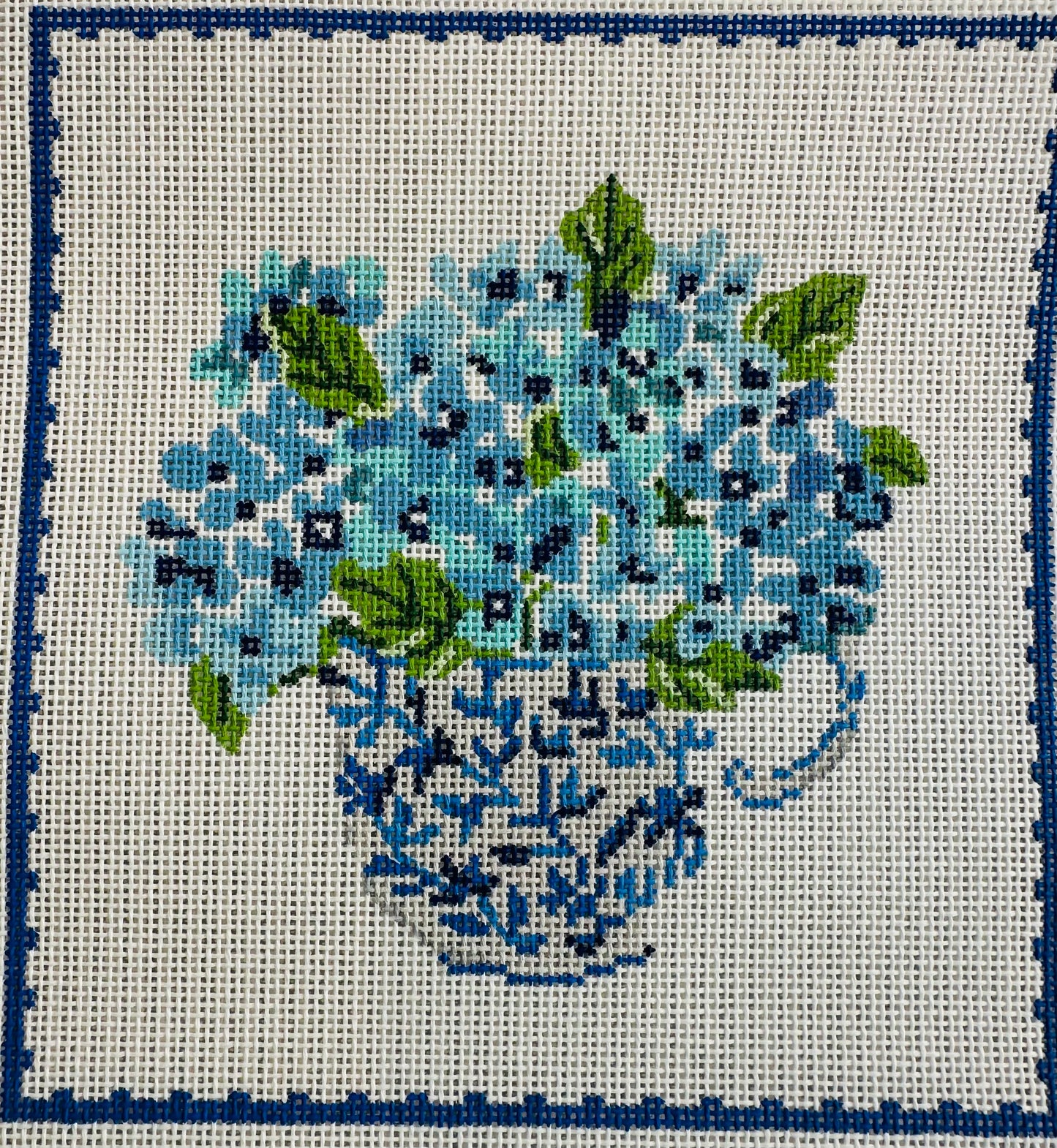 Hydrangeas in Teacup C-LBPL28