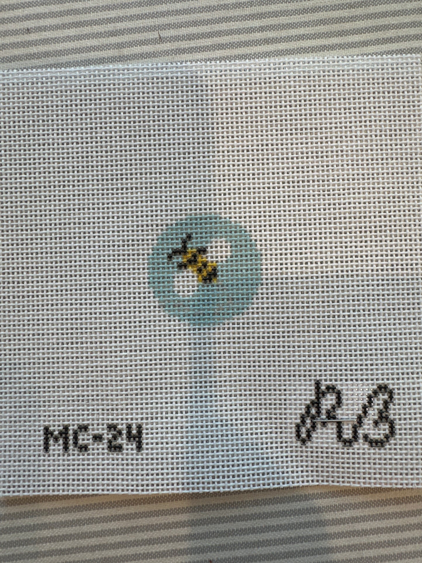 Bee Mini Clip Insert C-RBRRMC24
