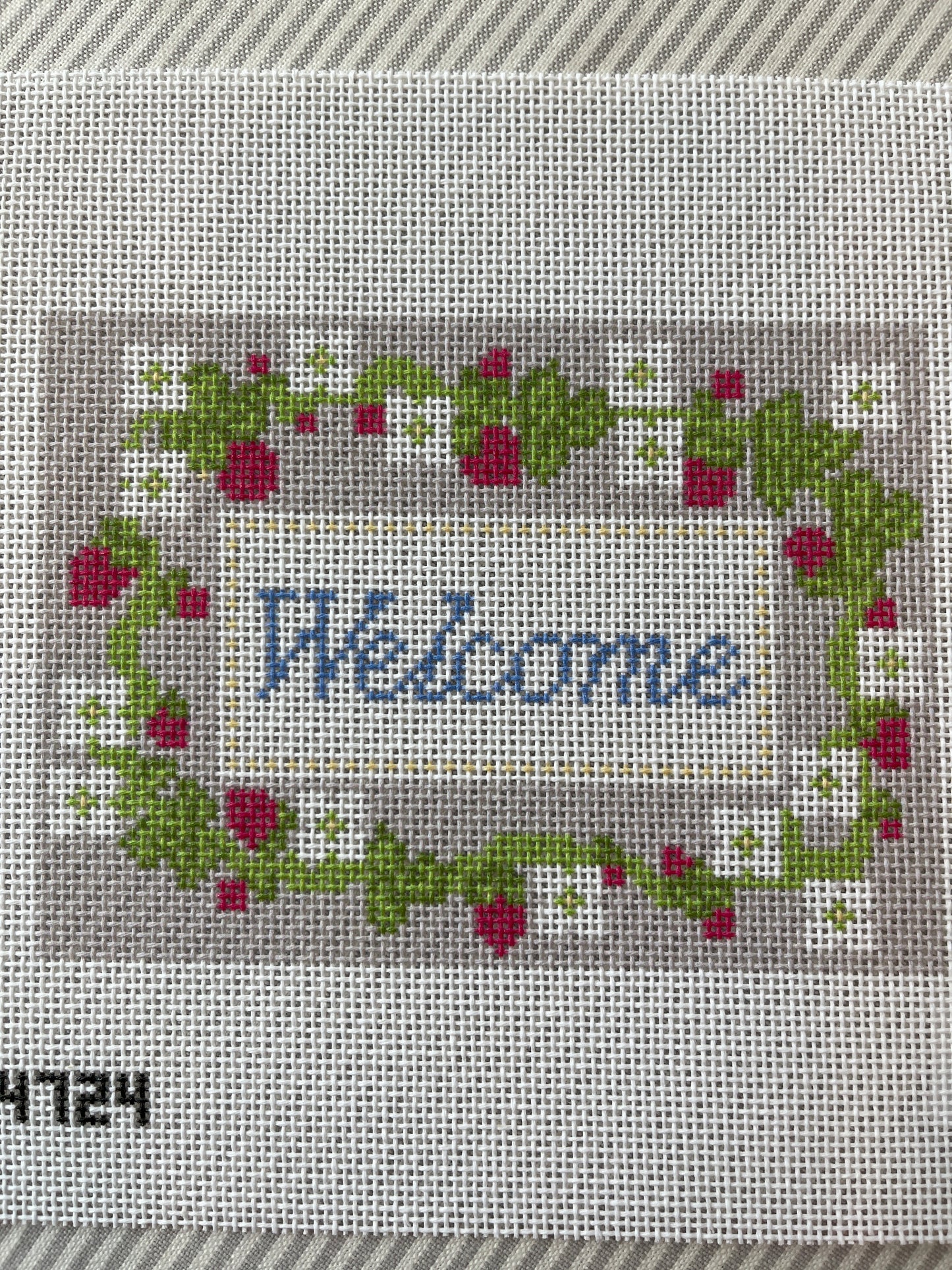 Welcome Sign with Strawberries C-KCD4724