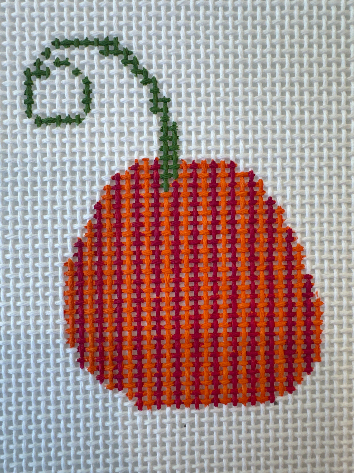 Mini Pumpkin w. Stripes C-PND301C