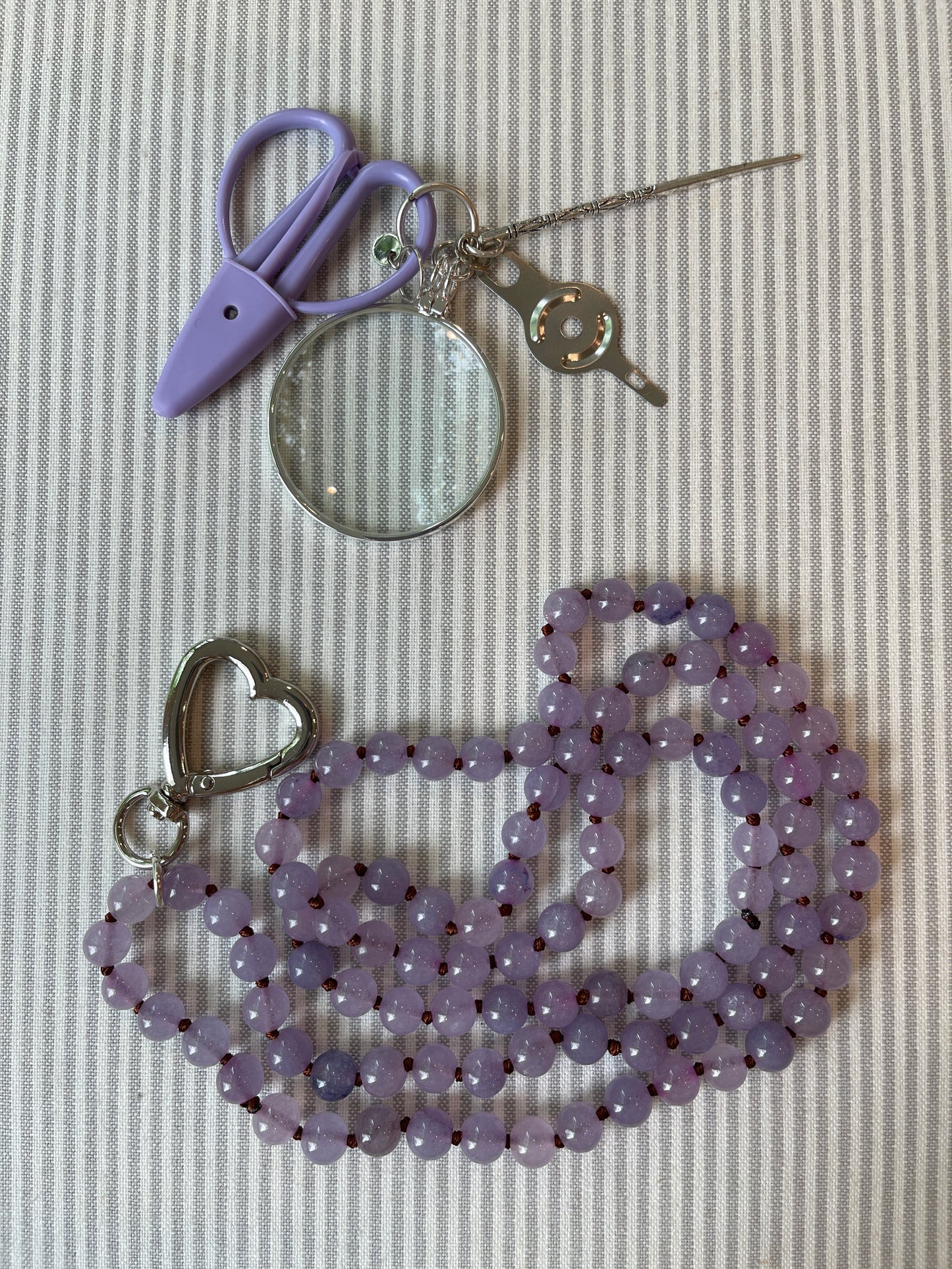 Gemstone Charelaine with Heart Clip A-VWN light lavender