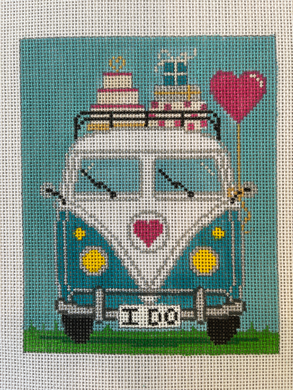 Micro Bus Wedding TS-XO208W