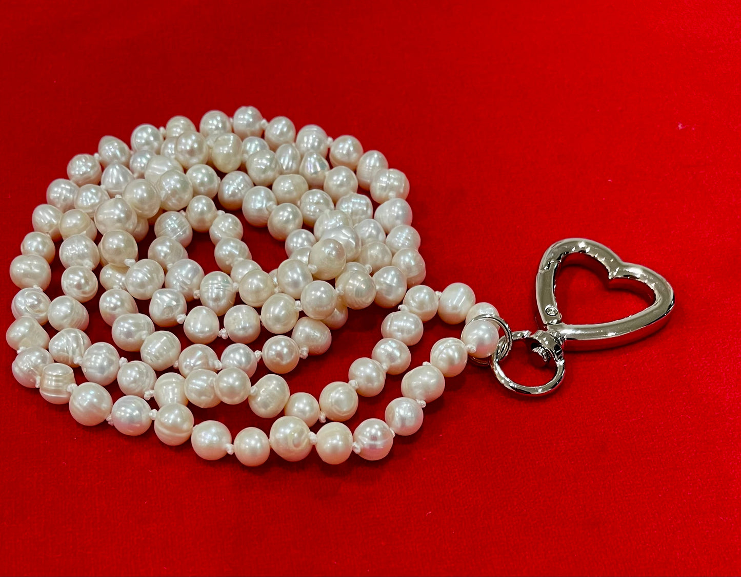 Tool Necklace A-VWNNecklace in Pearls with Clip and Tools