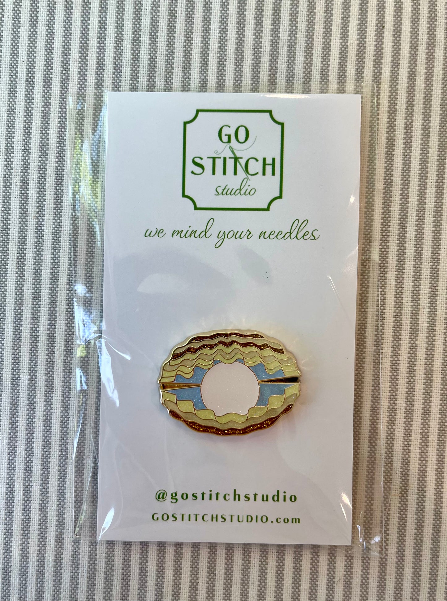 Oyster Needle Minder A-GSSOYSTER