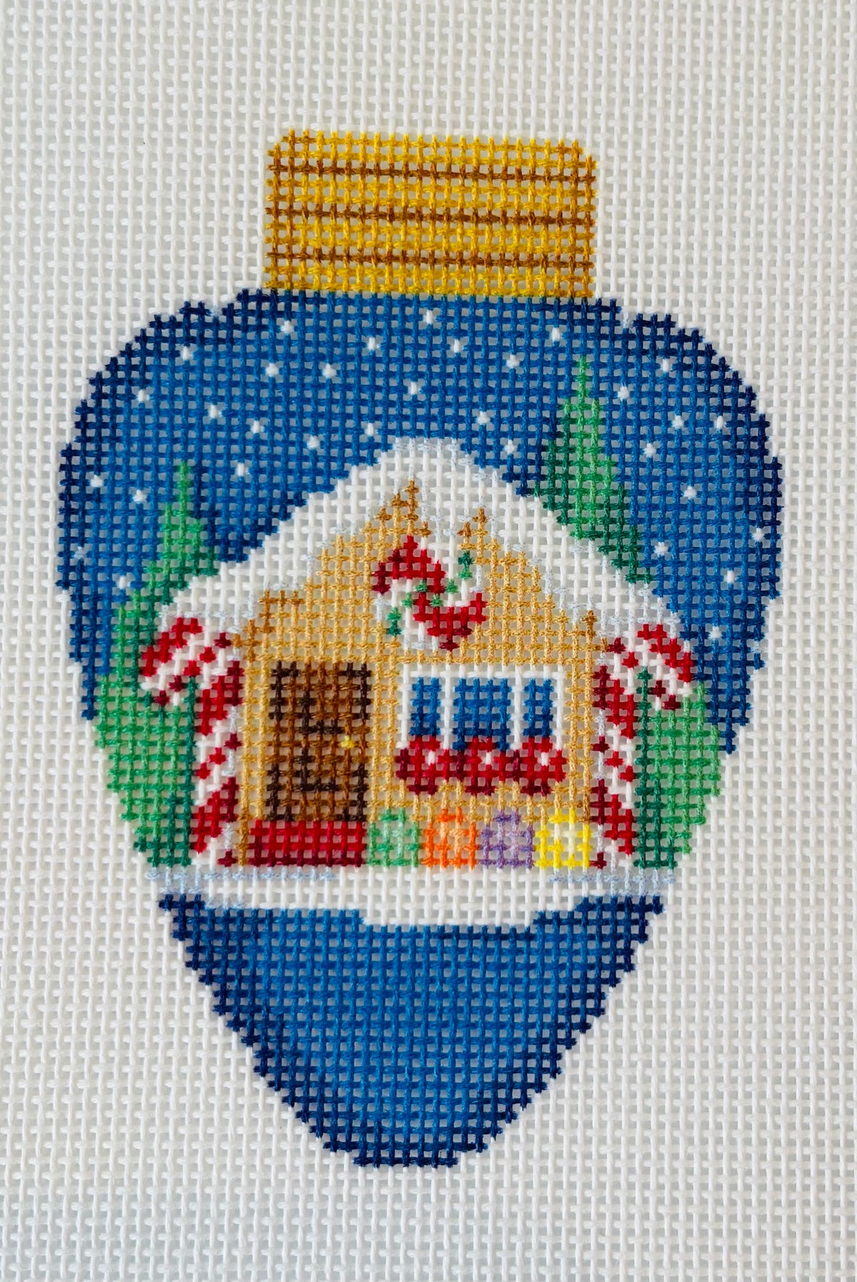 Gingerbread House Lightbulb C-TS1014