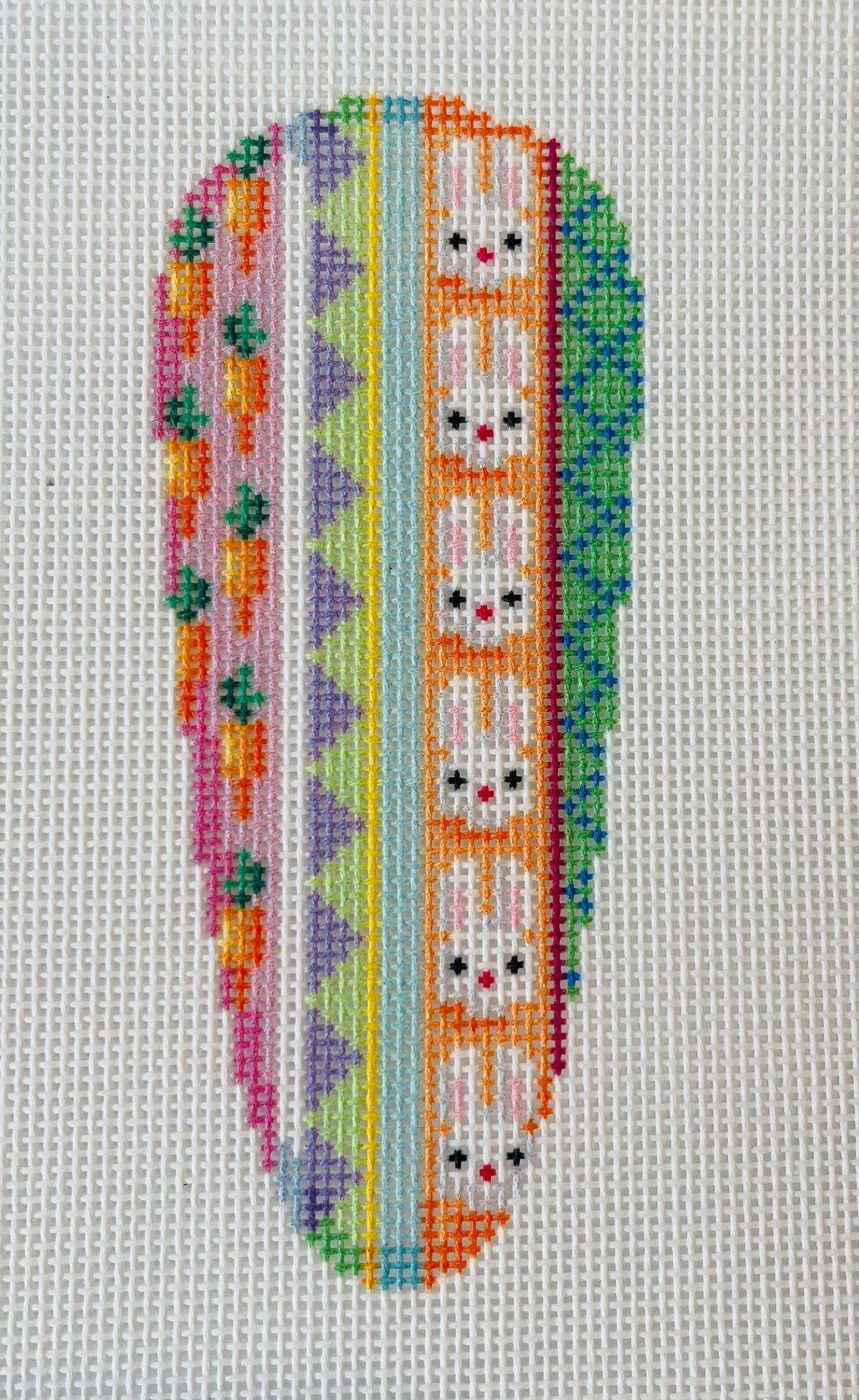 Bunnies Patterned Carrot C-TS460