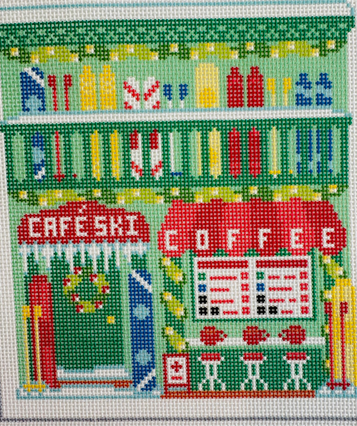 Holiday Village Cafe Ski C-LLN063