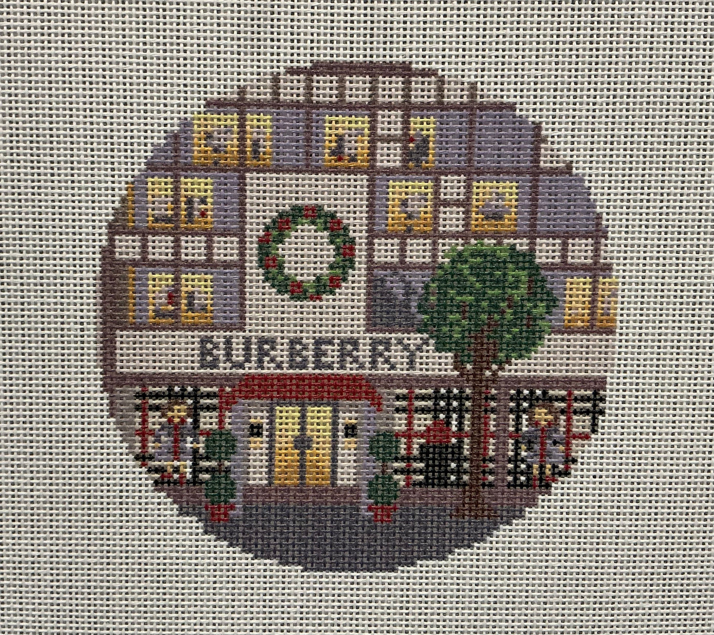 Burberry Storefront Round C-KDS154