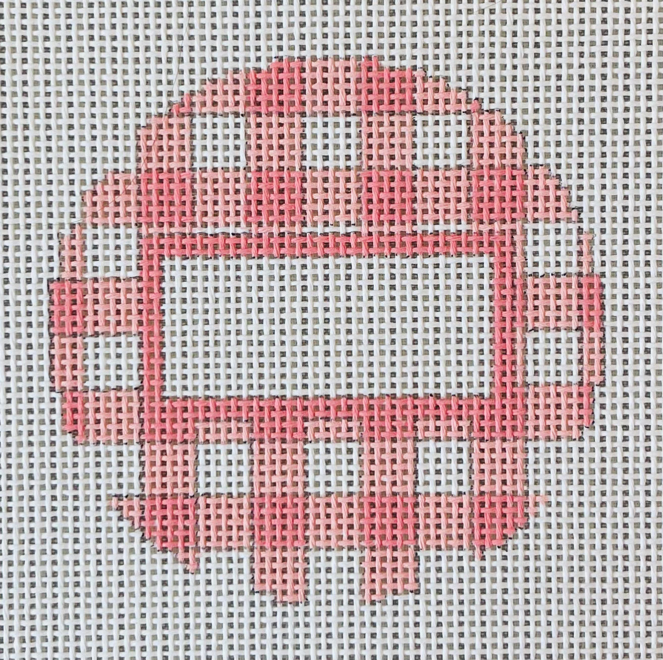 Pink Gingham Round C-AEC051