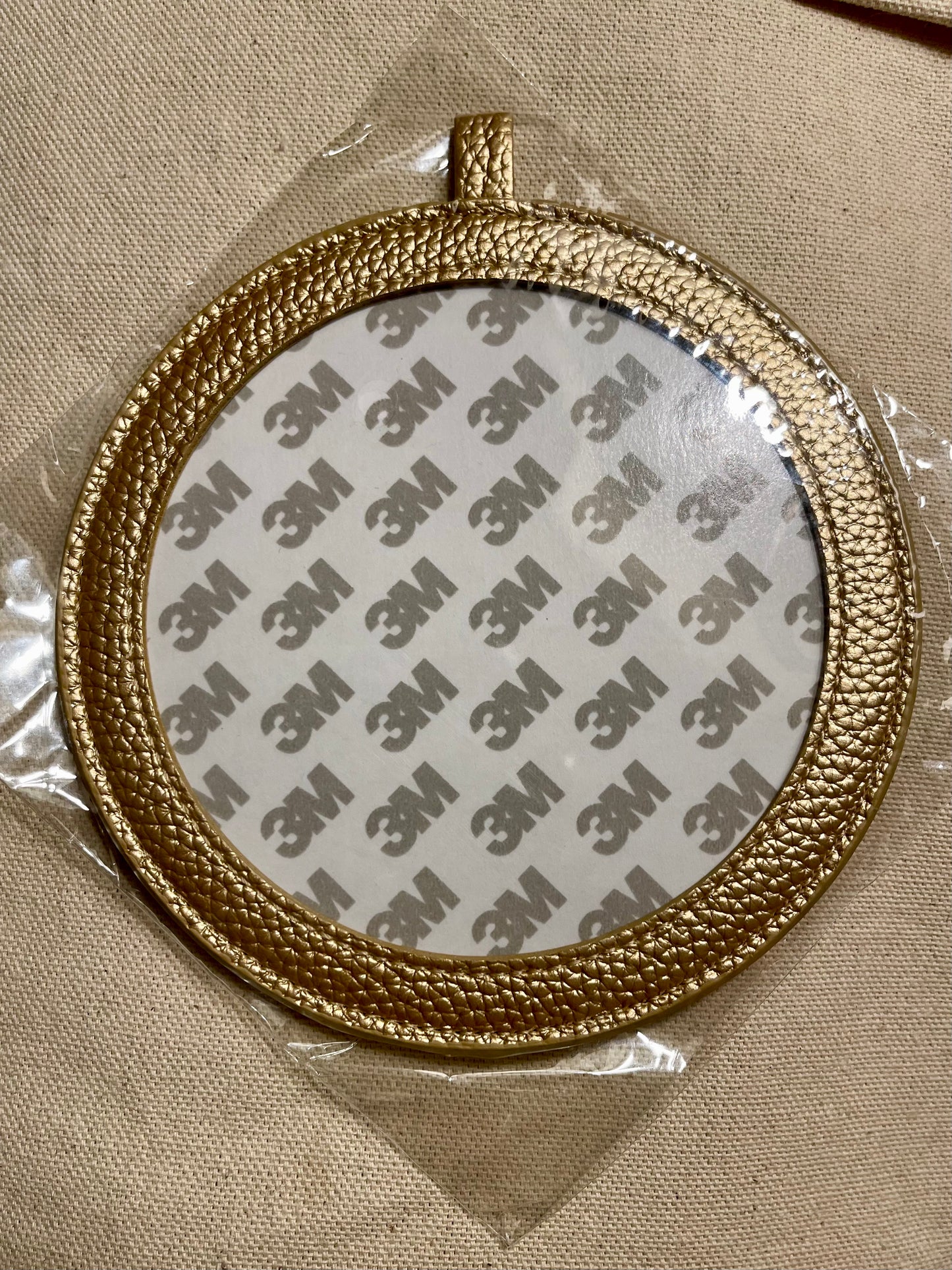 Gold Leather Self Finishing Ornament Round A-KANgold
