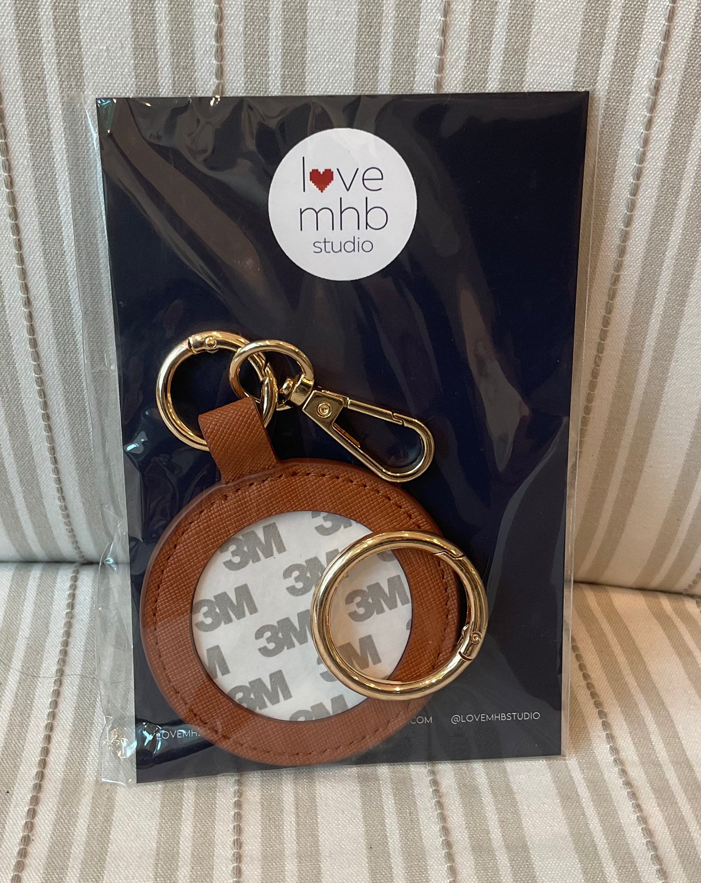A-LMHBFob Round - Brown