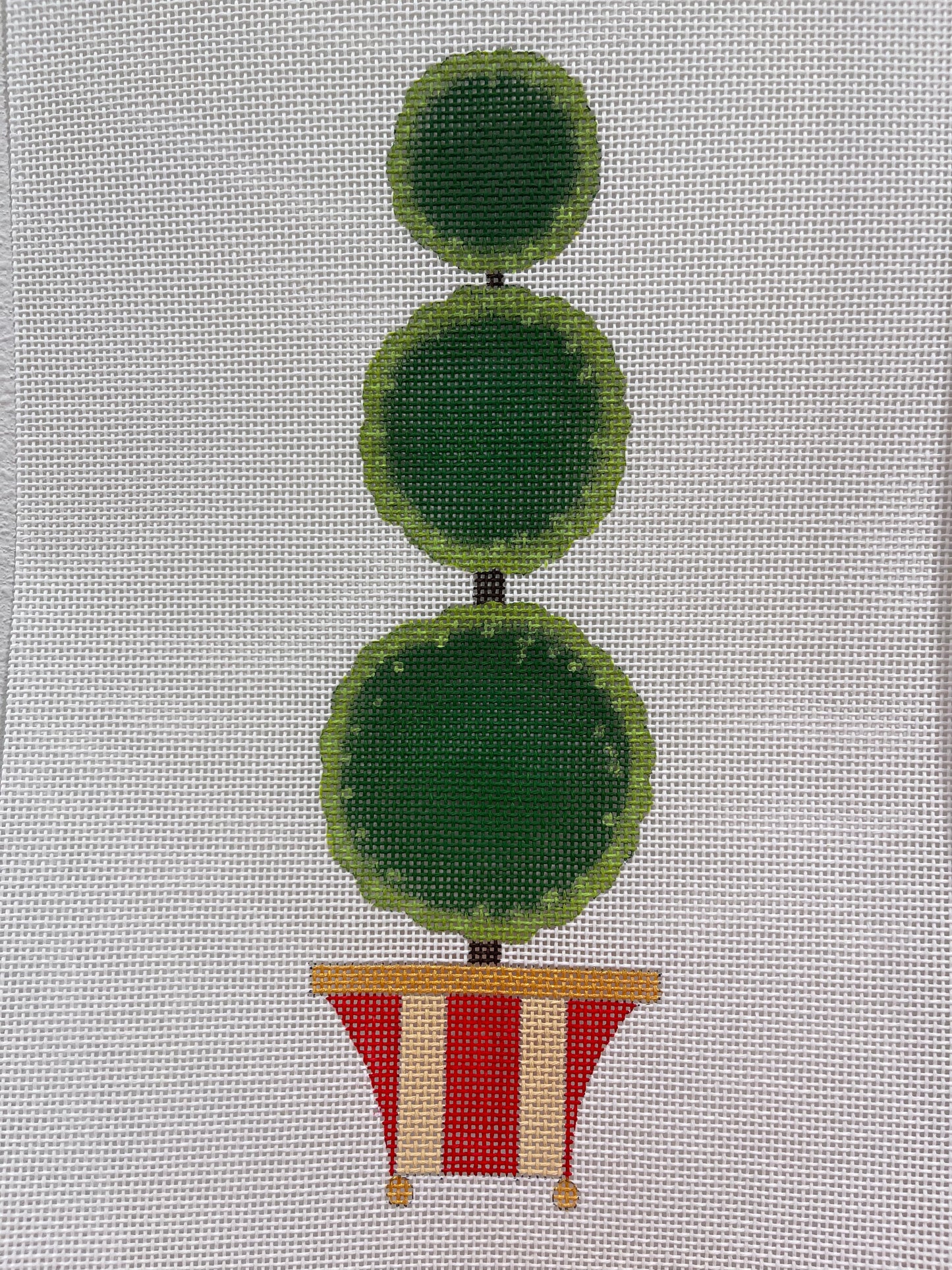 Topiary Tree with 3 Bunches C-RCHO2101
