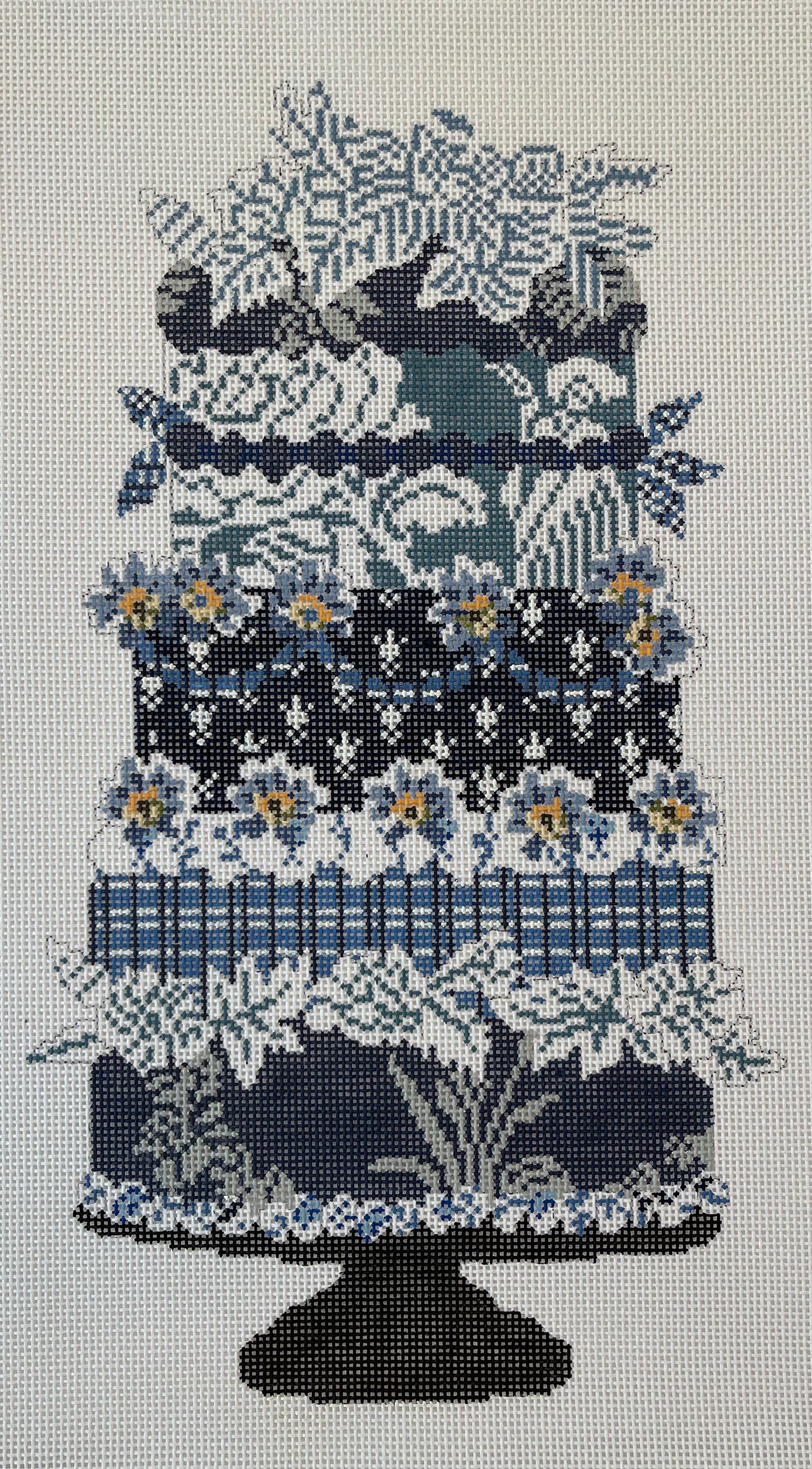 Blue and White Cake TS-LR3019