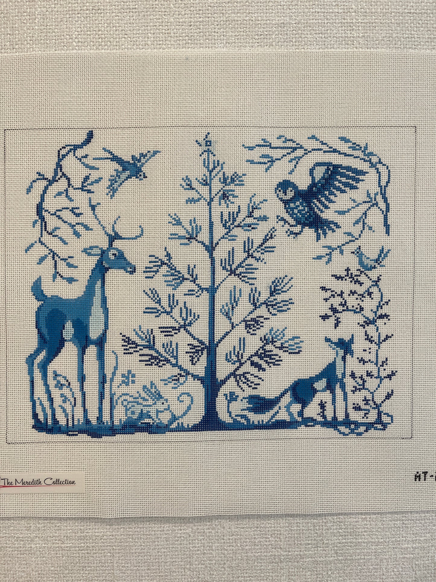 Blue and White Deer with Friends C-AT207