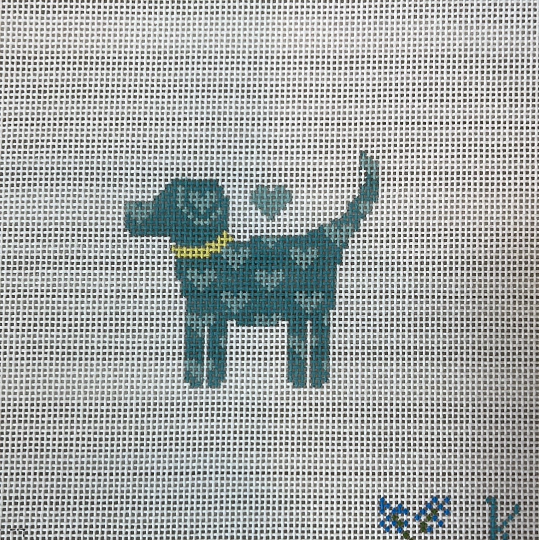 Blue Dog with Hearts C-NDLPTHIE7