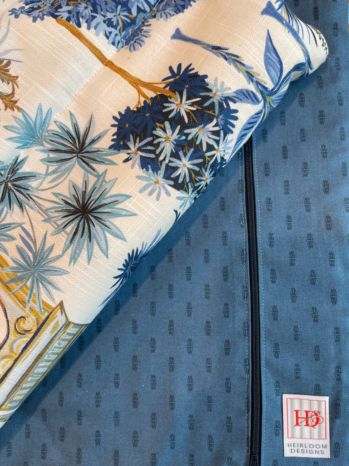 Traveler 6: Blue Temple with Cornflower Blue