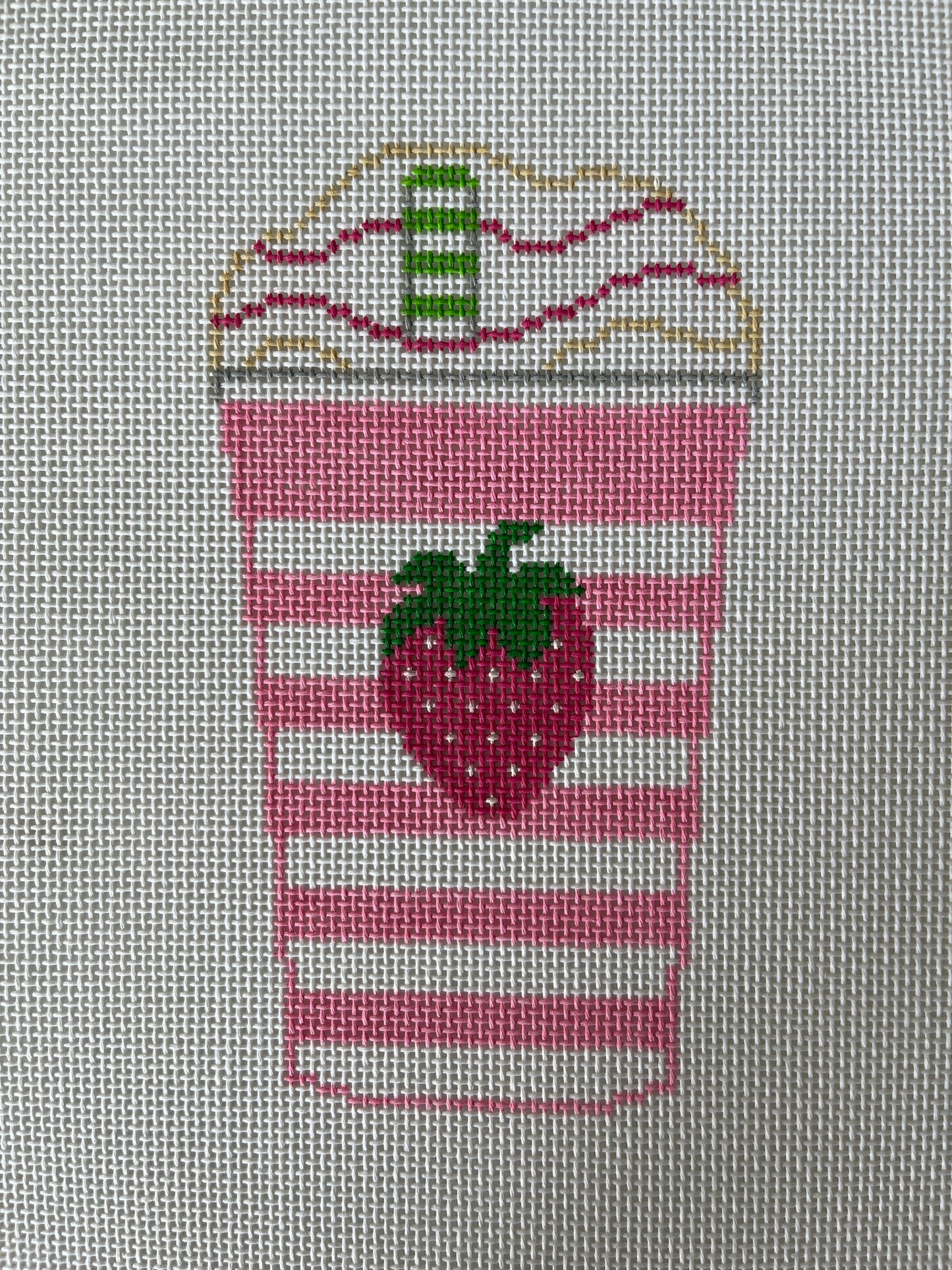Pink Strawberry Cup C-RD305