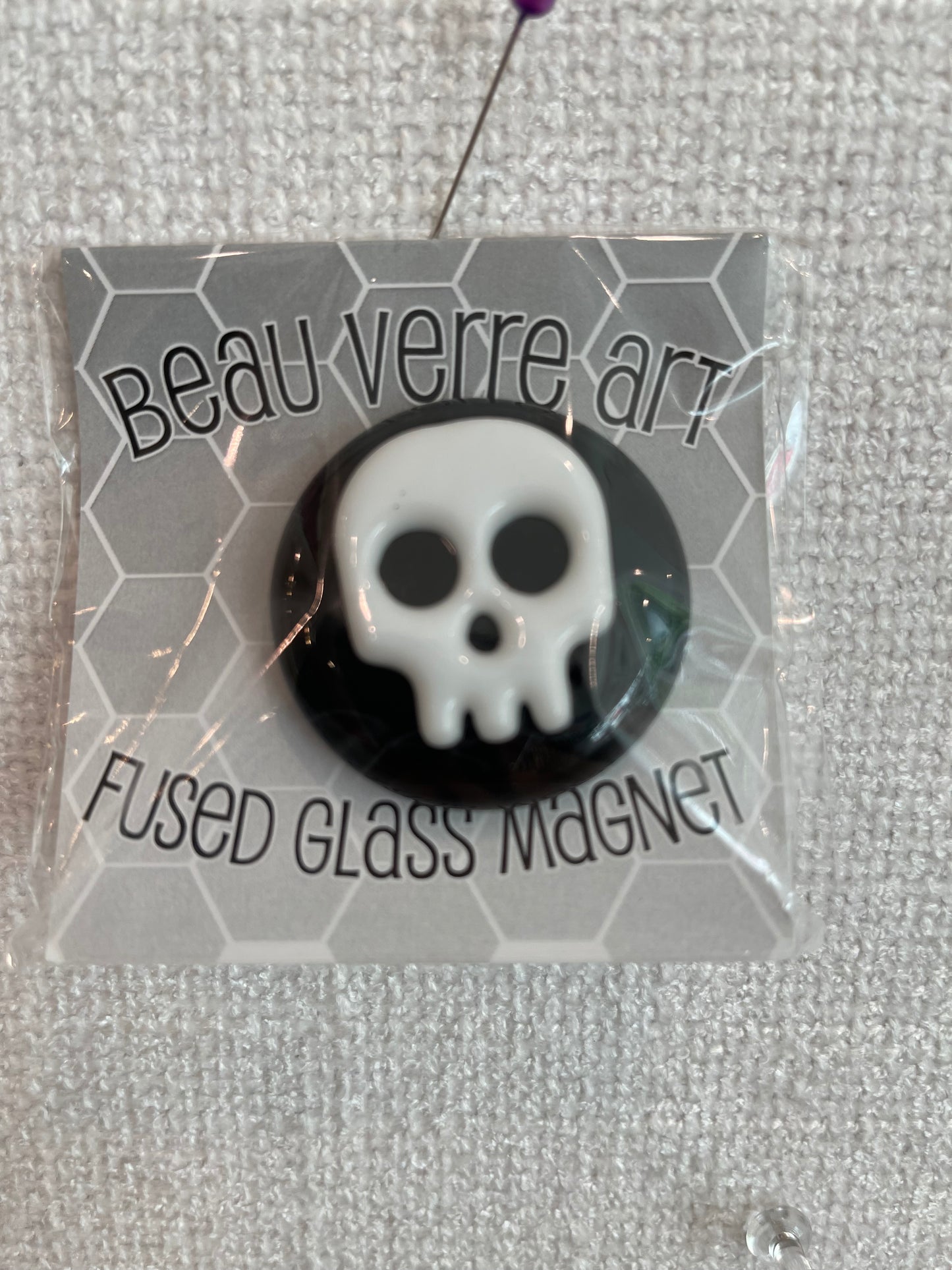 Skull Glass Needle Minder A-BVNMskull
