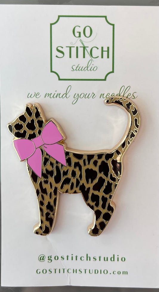 Leopard Kitty Needle Minder A-GSSLEO