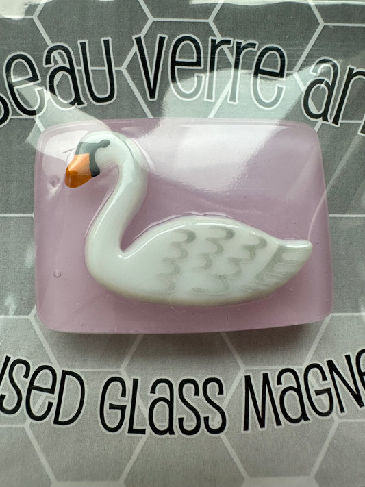 Swan Beau Verre Needle Minder A-BVNMSWAN