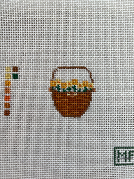 Mini Daffodil Basket C-MF164