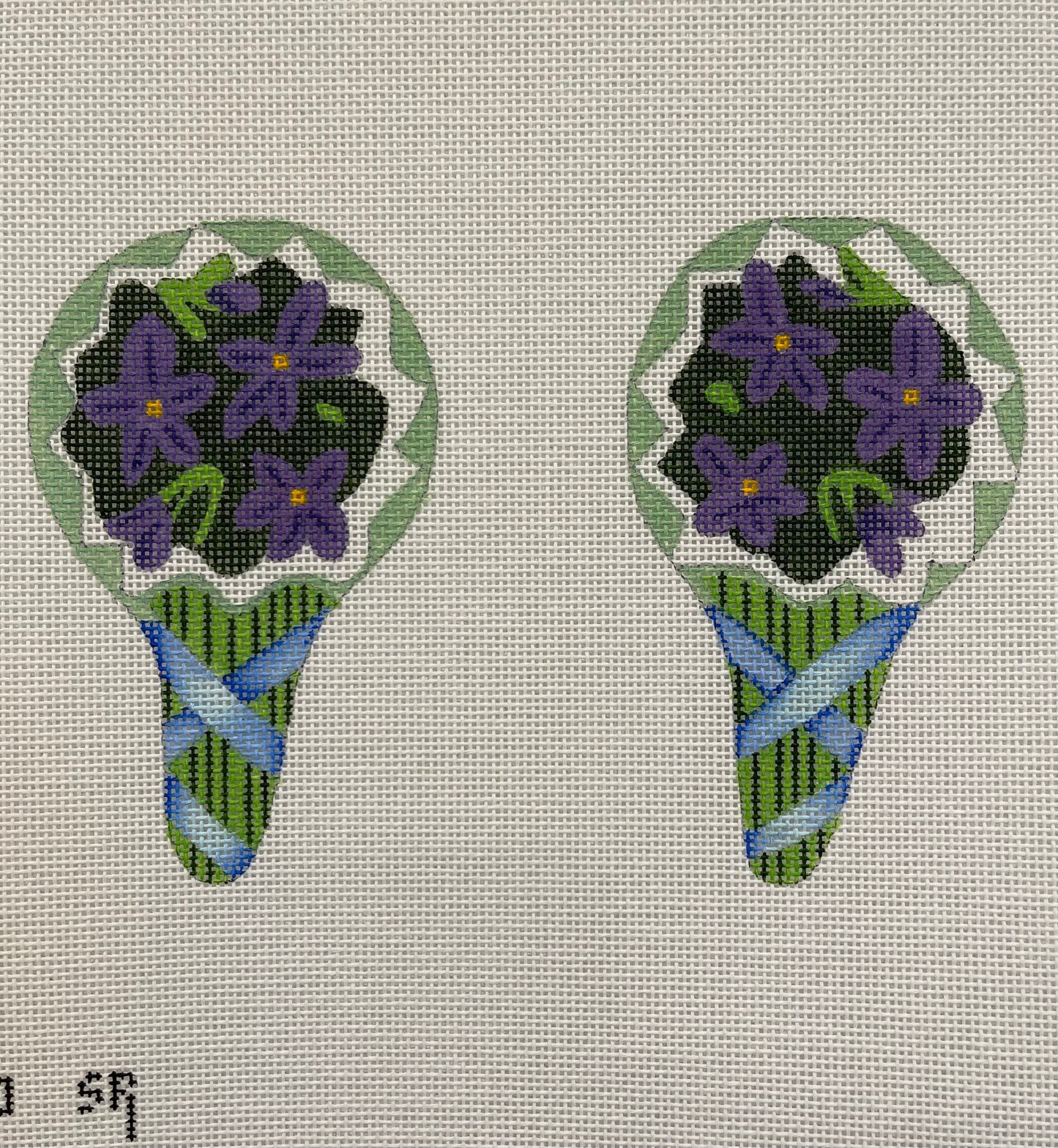 Violet Flower Scissor Case C-SRBE0910