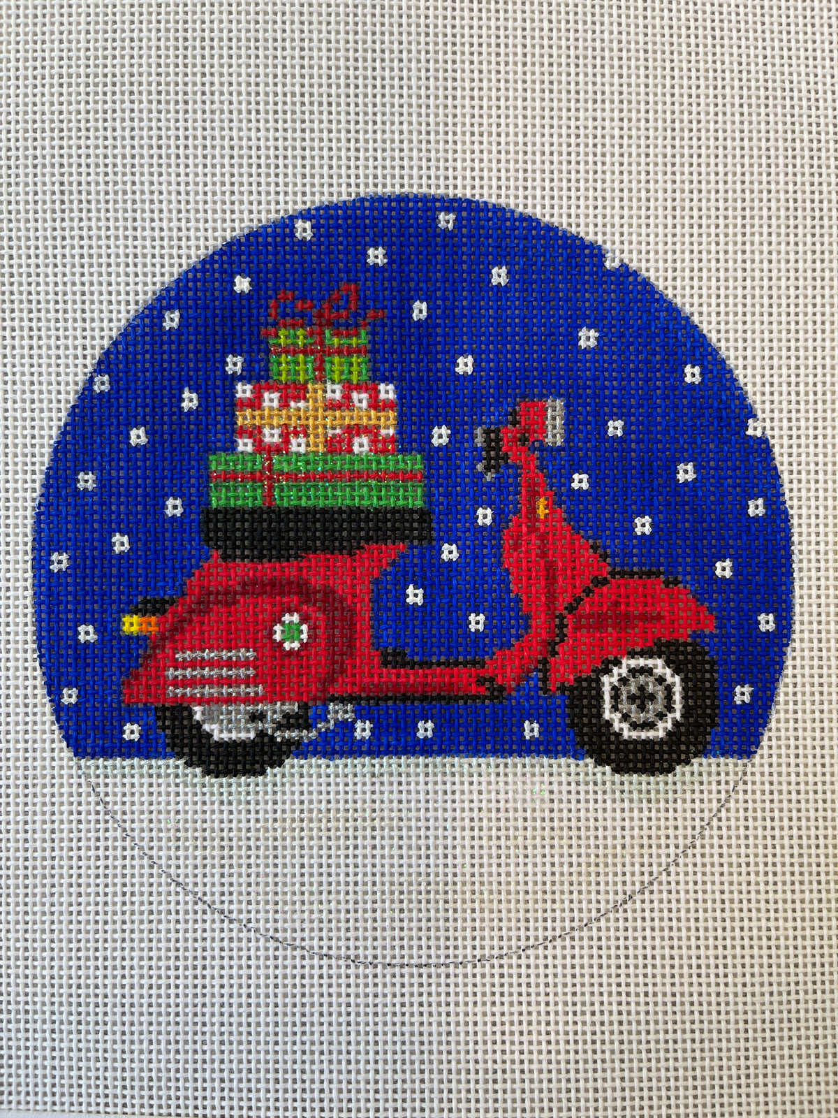 Vespa with Gifts TS-XO173I