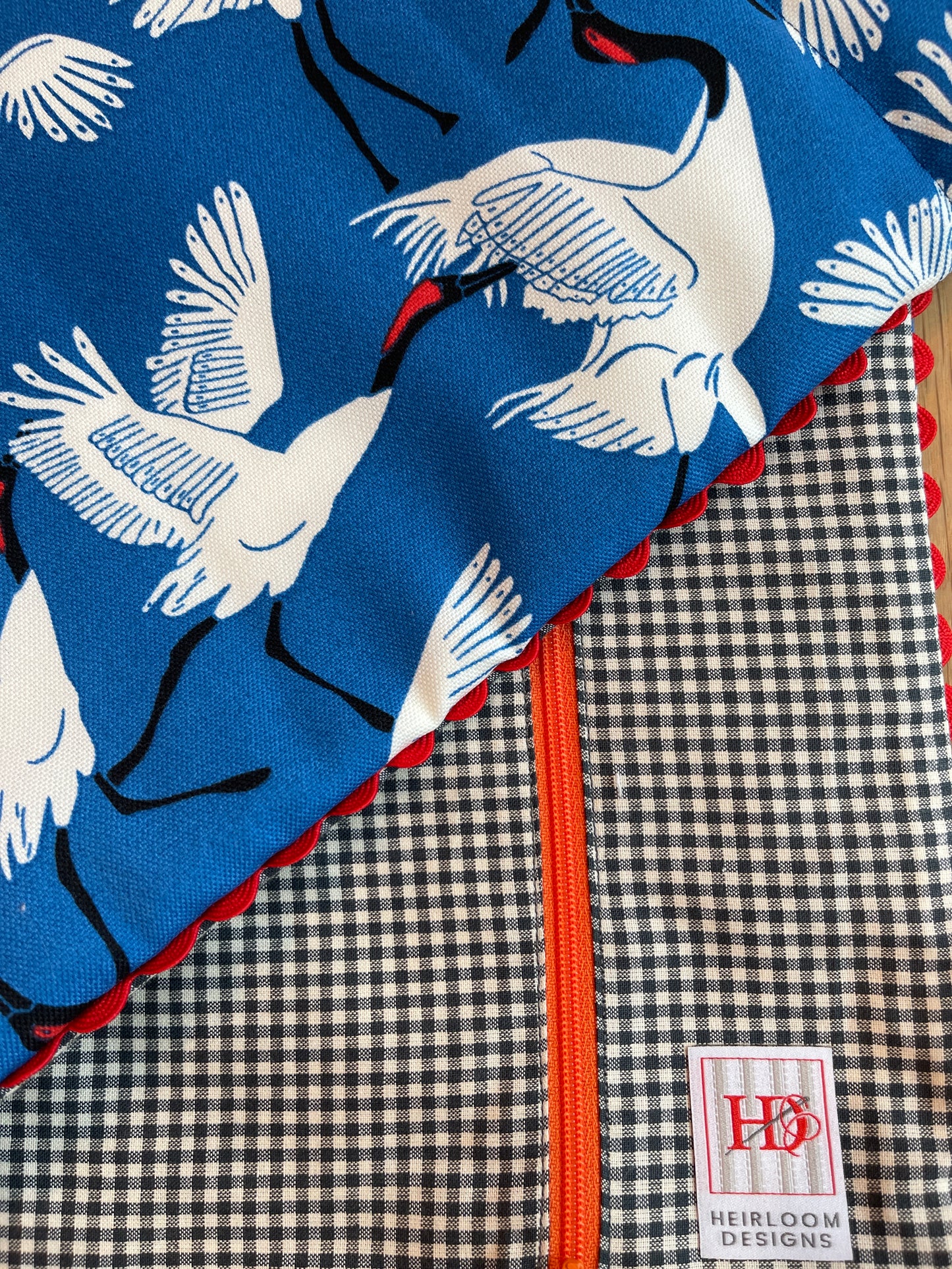 Traveler 11: Cranes on Blue