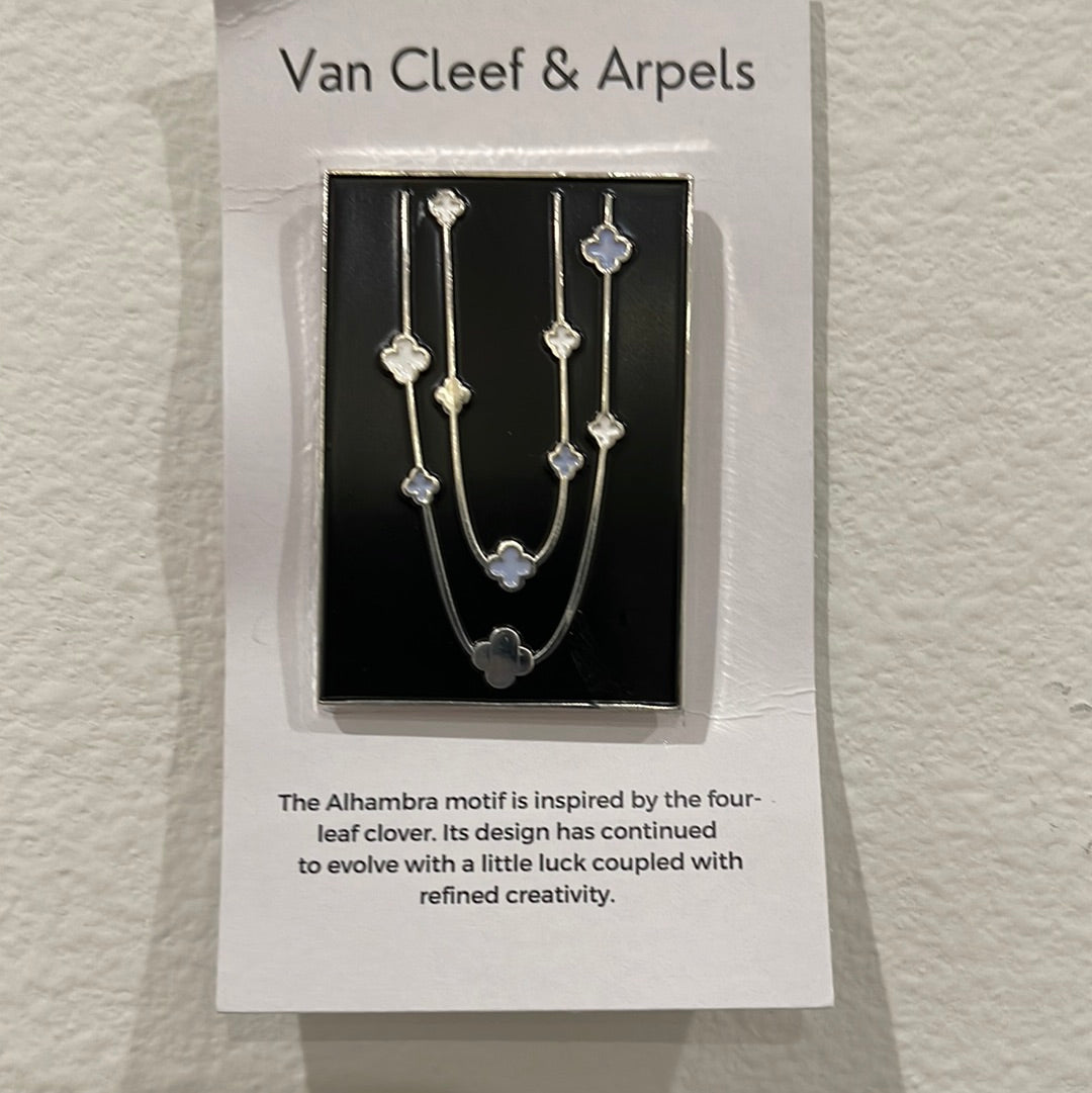 Van Cleef & Arpels Necklace Needle Minder A-VWNNM VanC