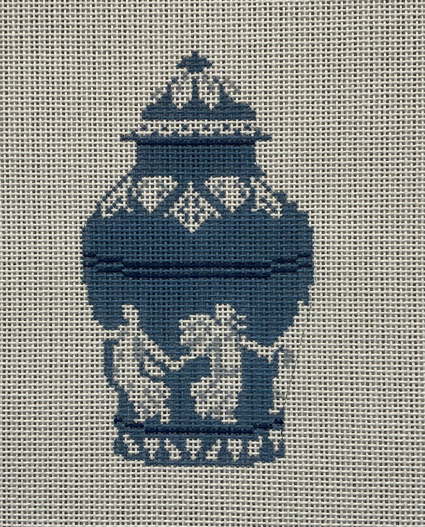 Wedgwood Ginger Jar C-KW75