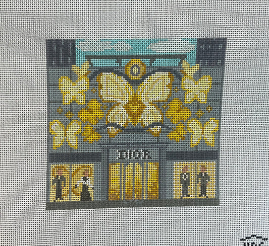 Dior Storefront C-KDS24