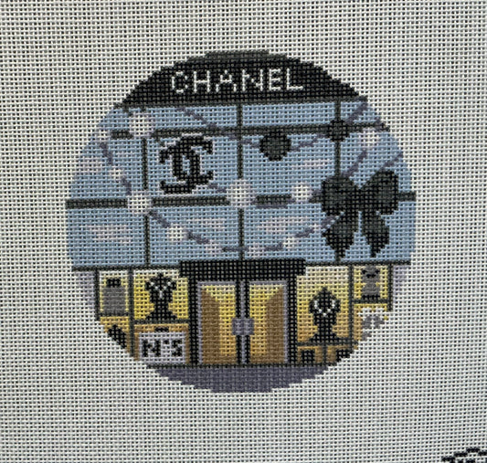 Chanel Storefront Round C-KDS103