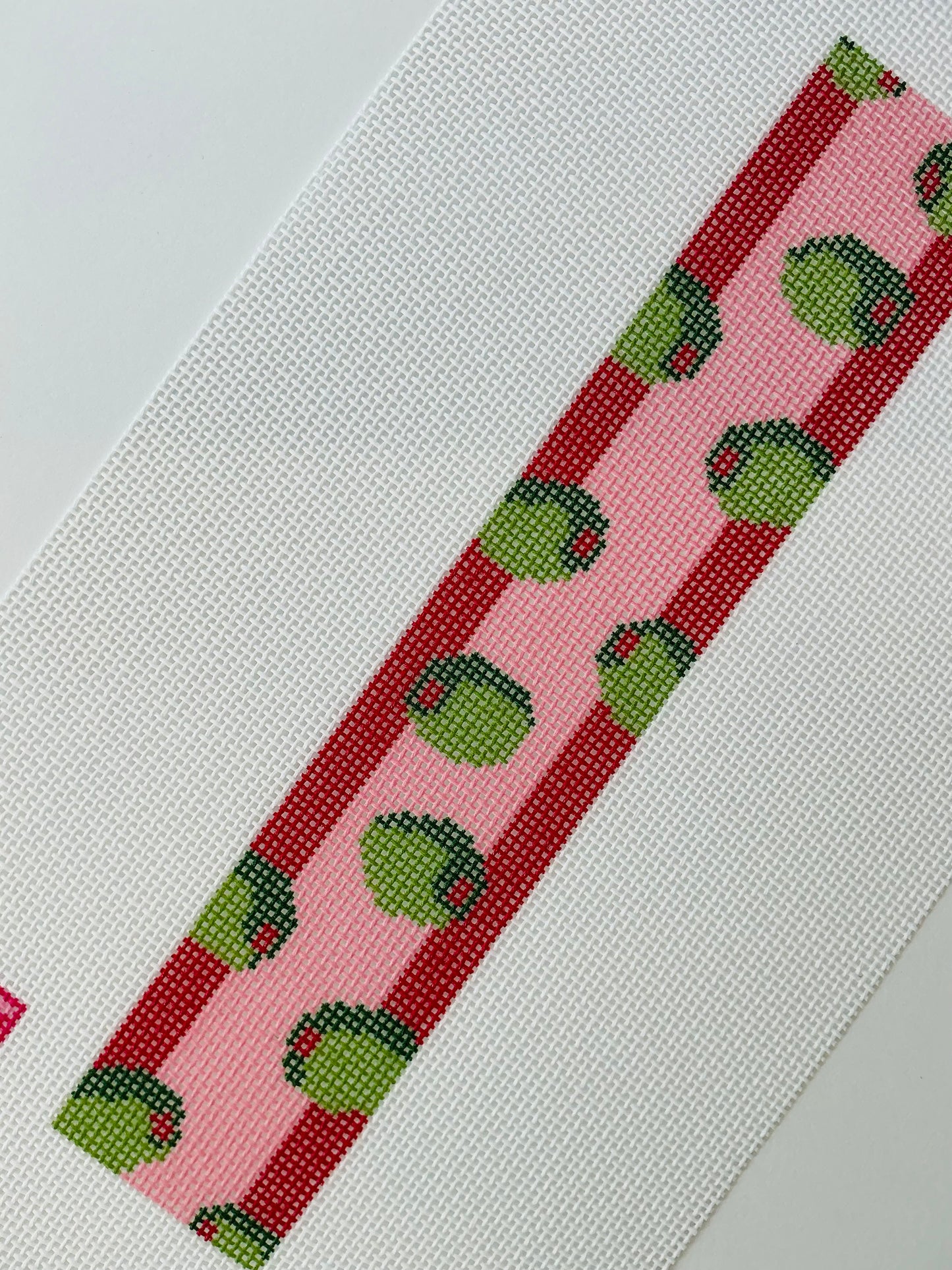 Olive Bookmark C-LLN021