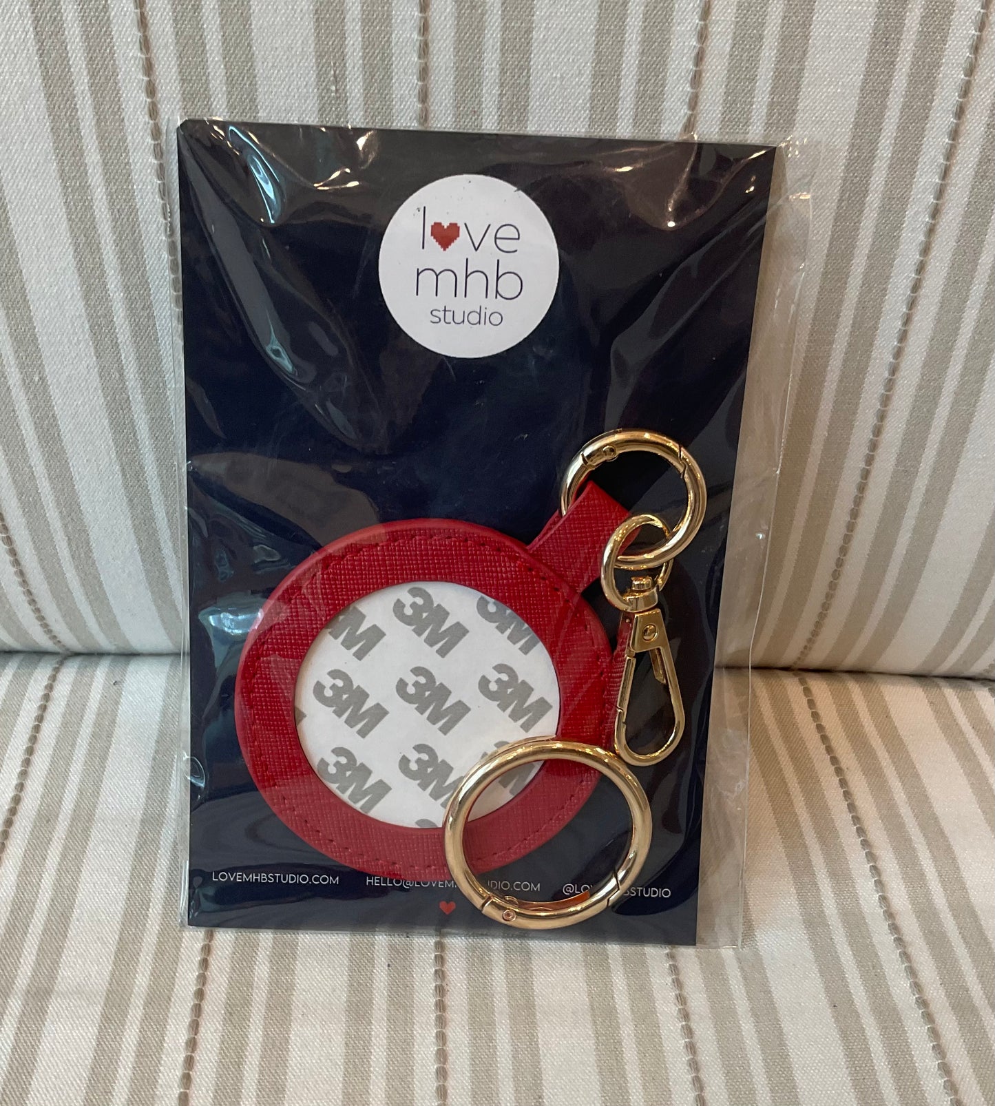 A-LMHBFob Round - Red