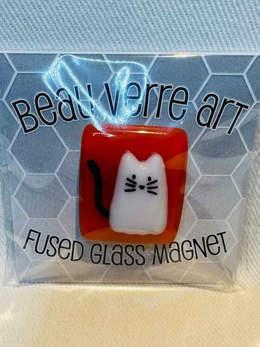 Glass Needle Minder CAT Ghost A-BVNMCAT