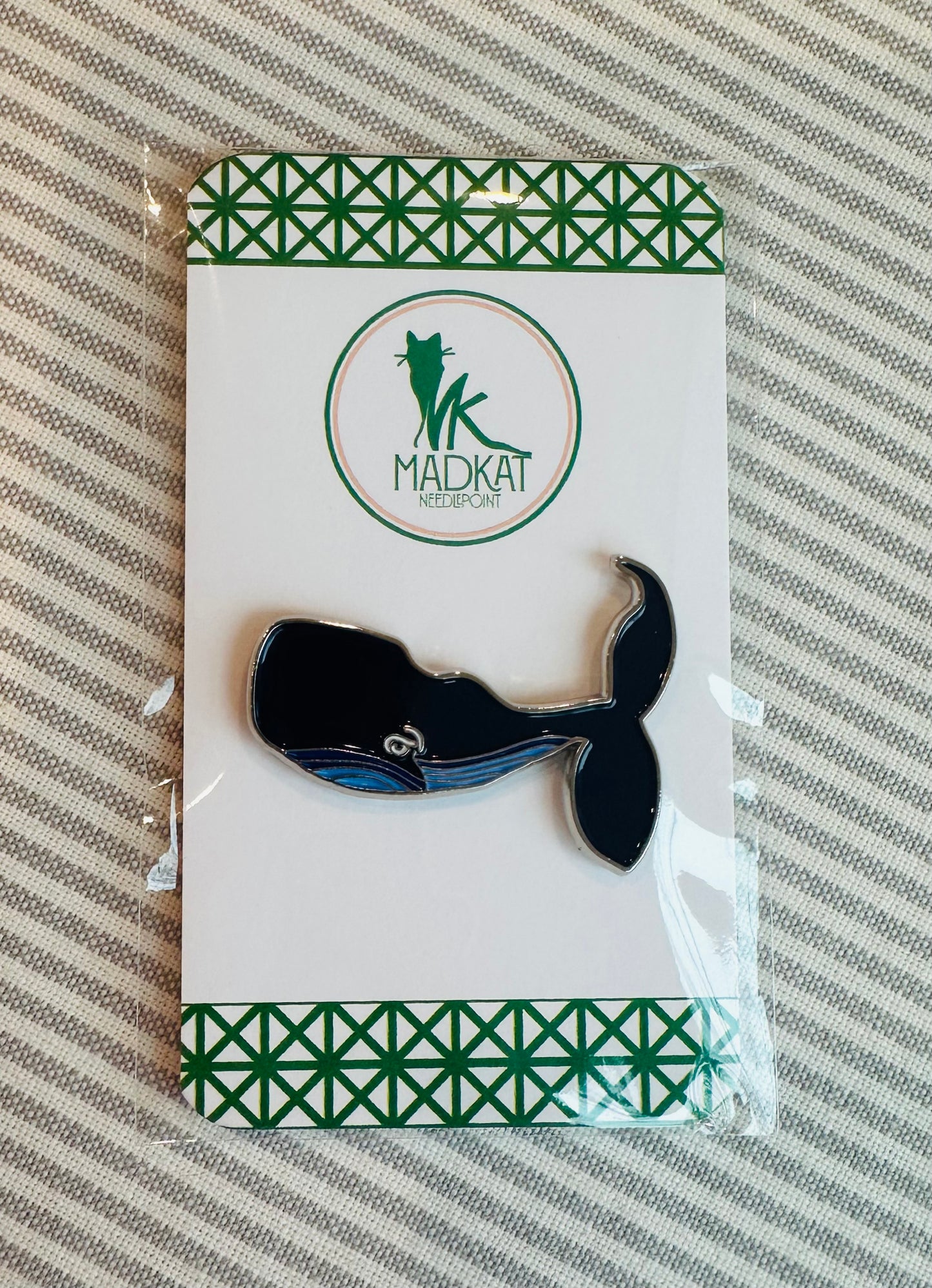 Whale Needle Minder A-MKWhale