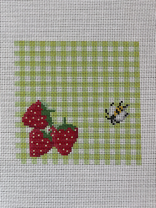 Gingham Square with Strawberries C-EBberries