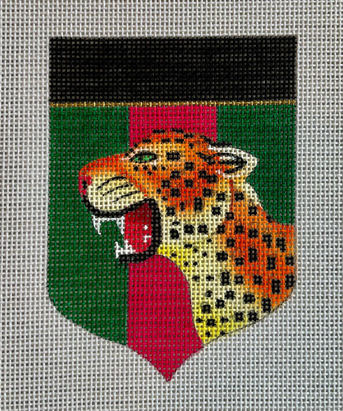 Leopard Crest C-JW506