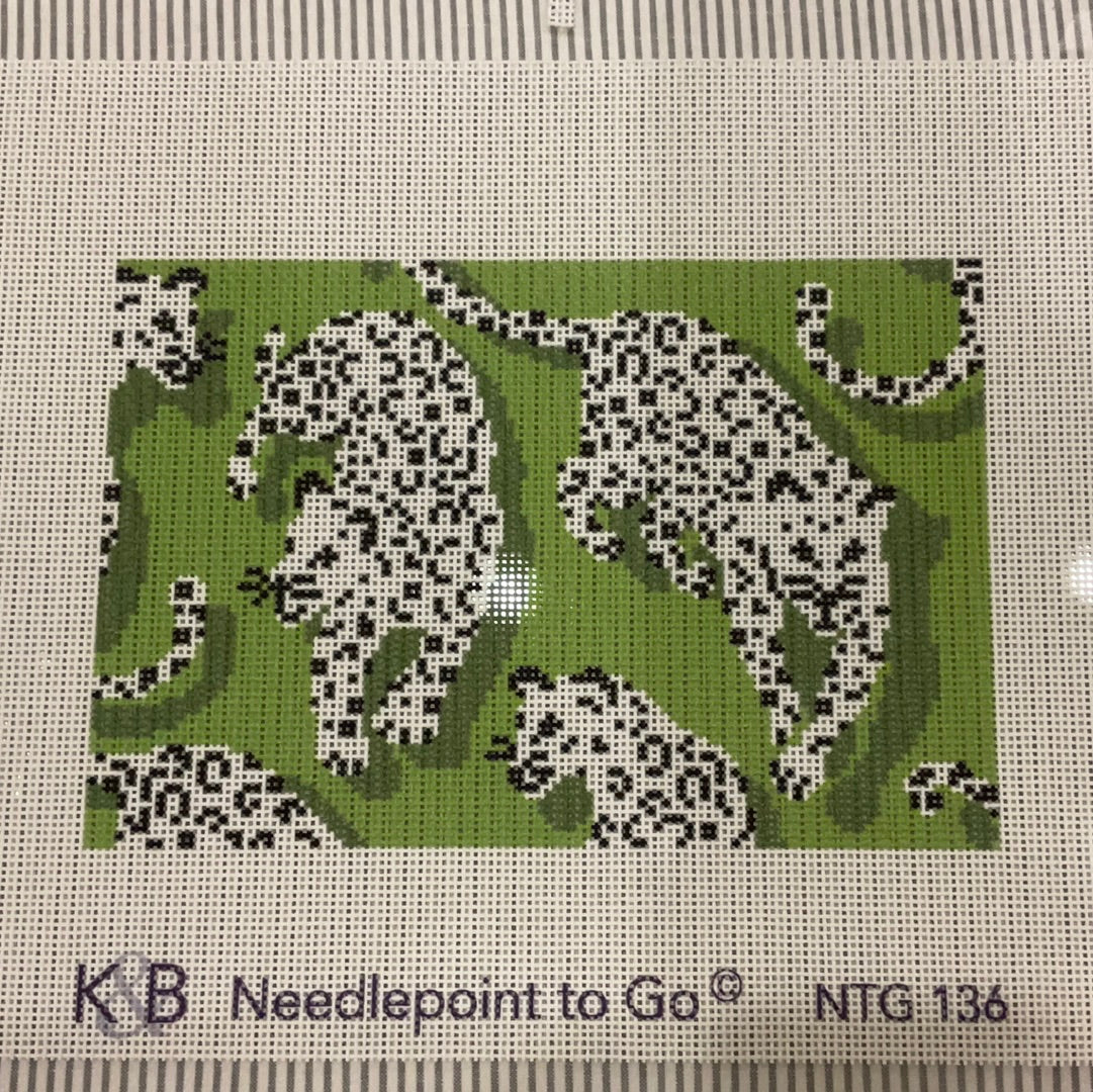 Leopard Clutch Green C-NTG136